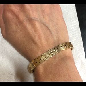 Vintage Gold Tone Bracelet signed SHARP